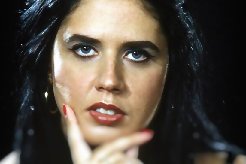 Voyance par téléphone avec Hélène Delcroix Voyance par téléphone avec Hélène Delcroix