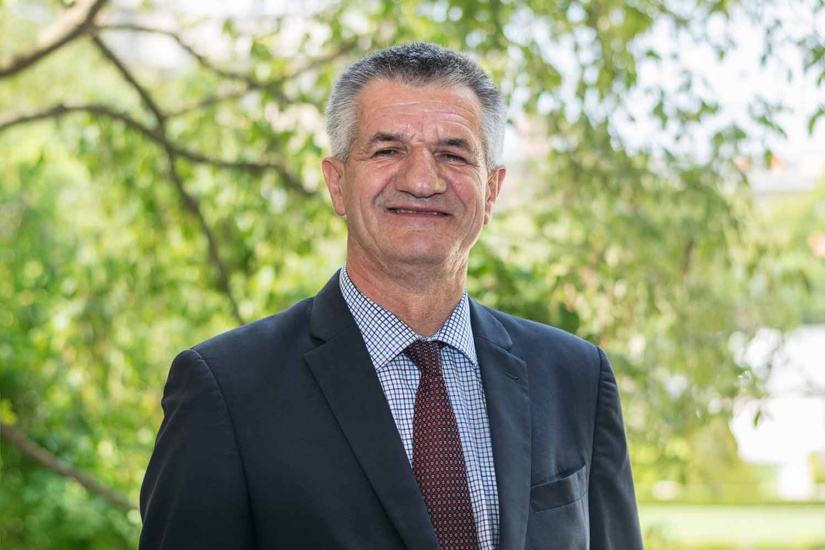 Jean Lassale par Antoine Lamielle - Source Wikipedia Jean Lassale par Antoine Lamielle - Source Wikipedia