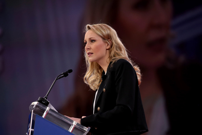 Gage Skidmore from Peoria, AZ, United States of America Gage Skidmore from Peoria, AZ, United States of America